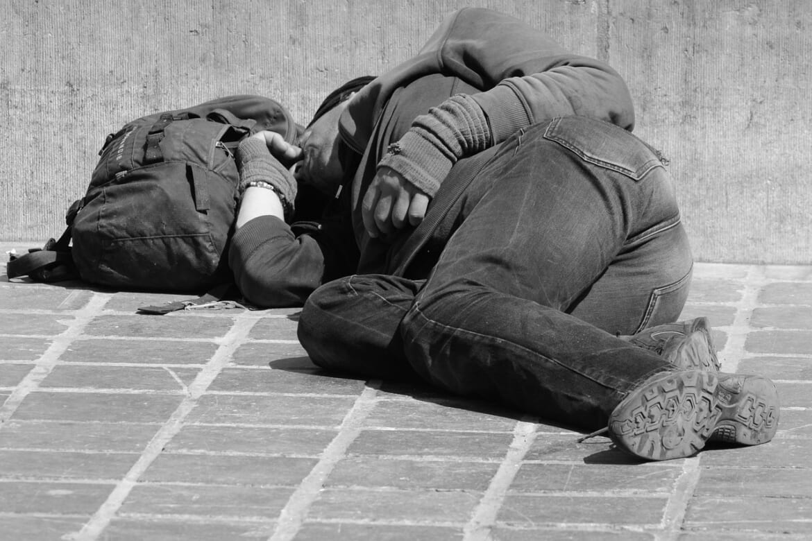 wanderer people man sleep tramp 814222