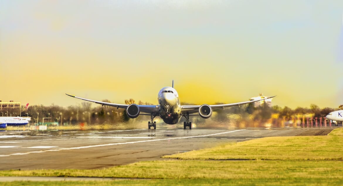Skies High: Airlines Gear Up for Record Holiday Travel Season