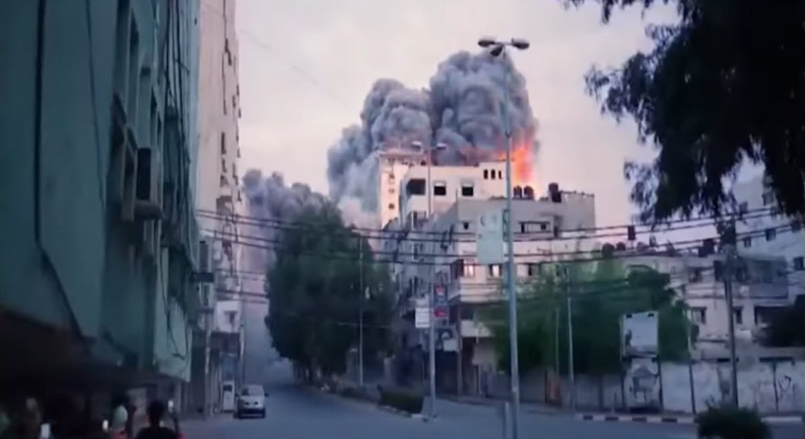 Escalating Tensions: Israel-Hamas Conflict Sparks Regional Concerns
