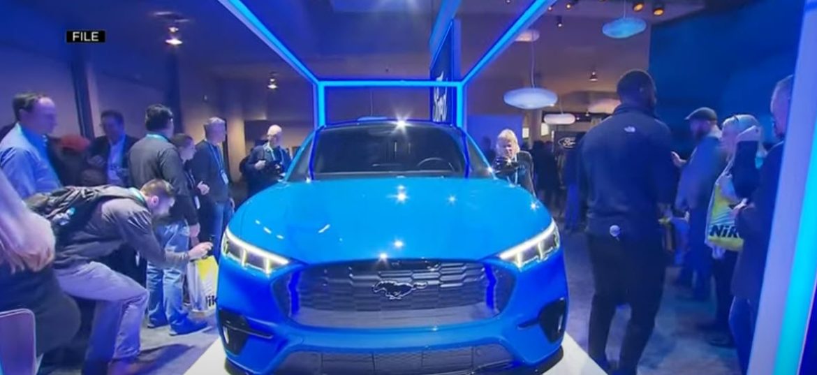 Ford Slashes Prices on Mustang Mach-E After Federal Tax Credit Loss