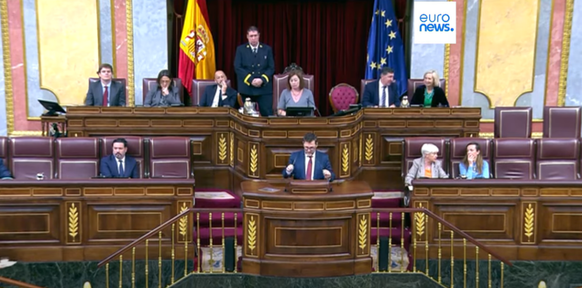 Spain's Opposition Leader Expresses Willingness to Pardon Carles Puigdemont