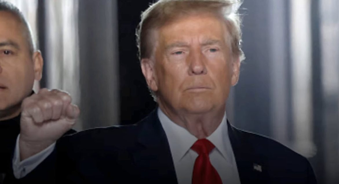 Trump Appeals $355 Million New York Civil Fraud Verdict Amidst Growing Legal Challenges