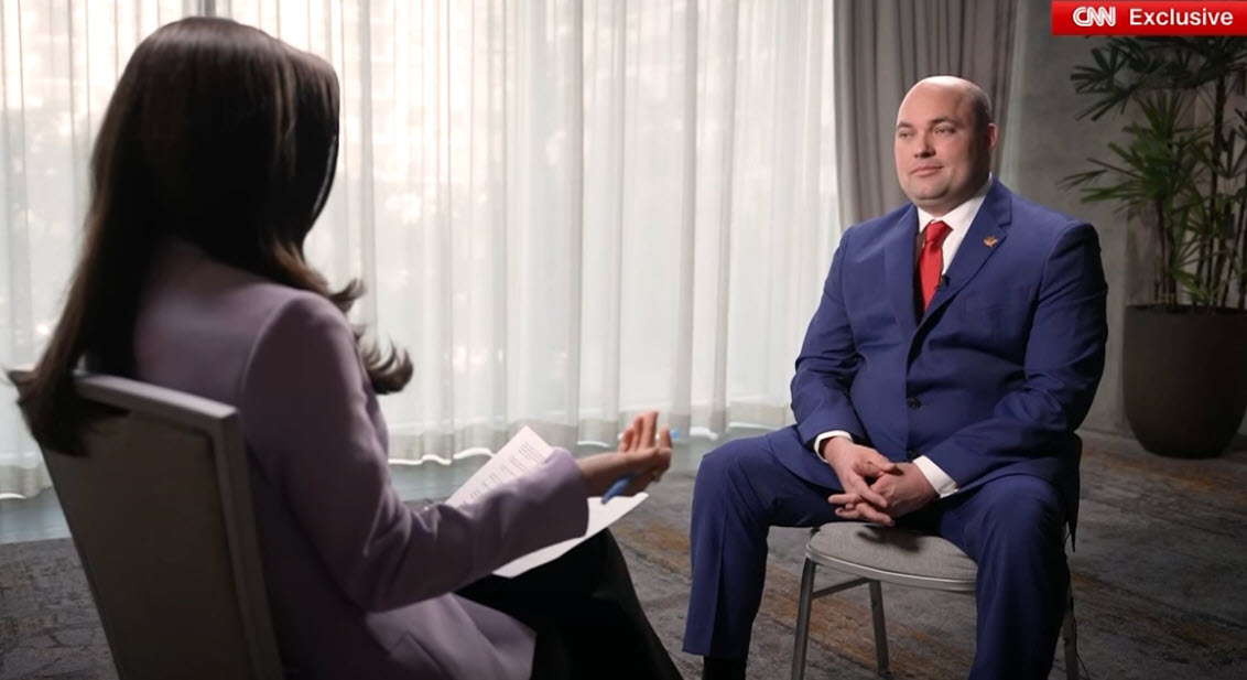 Former Mar-a-Lago Employee Breaks Silence on Classified Docs Case Involving Trump