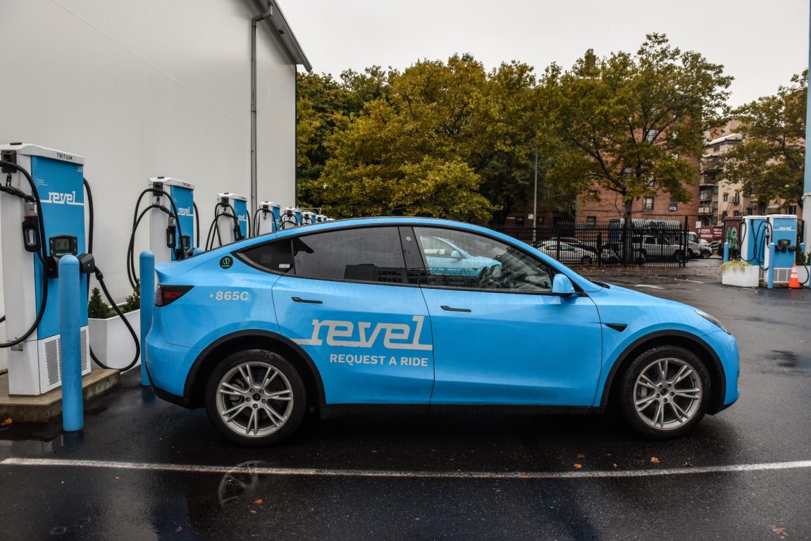 Uber and Revel Announce Innovative Partnership for Electric Vehicle Charging Across NYC - Photographer Stephanie Keith