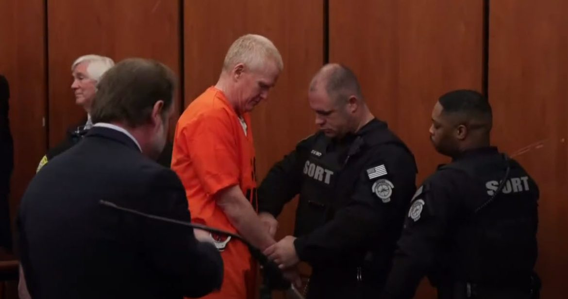 Disgraced South Carolina Lawyer Alex Murdaugh Receives Additional 40-Year Sentence