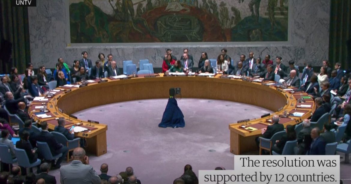 US Vetoes Palestinian UN Membership Bid, UK Abstains from Vote