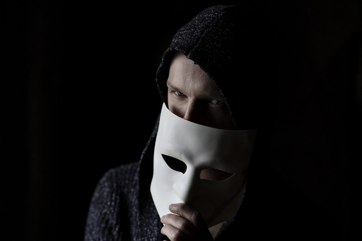 Southern California Woman Scammed, Loses $25k to Hackers in Elaborate Scheme (Pixabay)