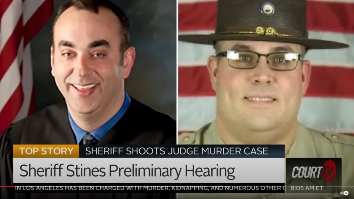 Hearing Held for Kentucky Sheriff Accused of Murdering Judge in Courtroom, Sheriff Resigns